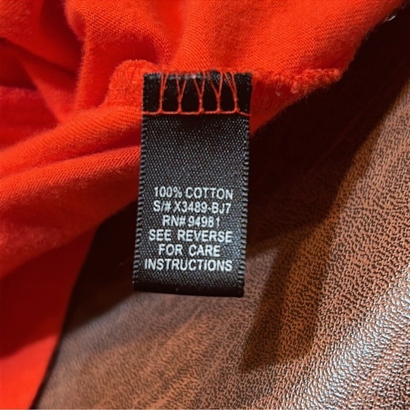 FOREVER 21 Adorable Orange/Red T-Shirt Size Small - Picture 9 of 10